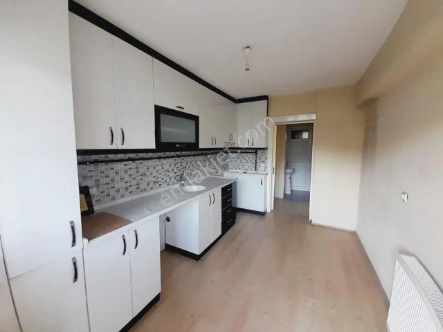 Kaan Emlaktan Gültepe' De Site İçinde 3+1 Kiralık Daire