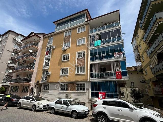 Kaan Emlaktan Kuşpınarda Arakat Asansörlü Lüks Kiralık Daire