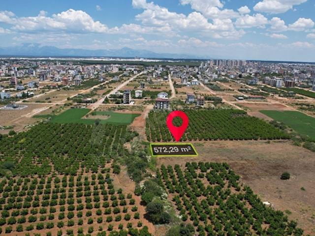 KAAN'dan.YENİKÖY'DE 572m2 0.80 EMSAL 5 KAT İMARLI KÖŞE BAŞI ARSA