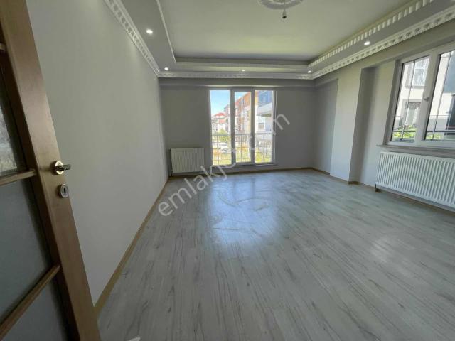 Kabal'dan Merkezi Konumda 2+1 Kapalı Cam Balkon | Net 100 M2