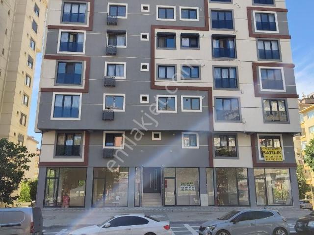 Kadıköy Merdivenköy Mah. Merkezi Konumda 2+1 85 M2 2.kat Daire