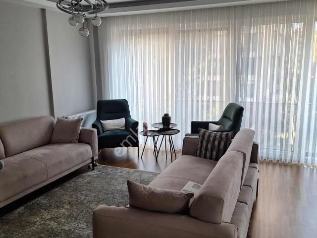 Kadıköy Fenerbahçe De Bağdat Ve Sahil Arası Kiralık 3+1 Teraslı