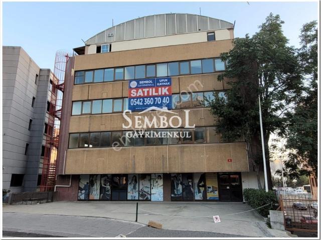 Kadıköy Hasanpaşa Da 7 Katlı 4200 M2 Komple Satılık Ticari Bina