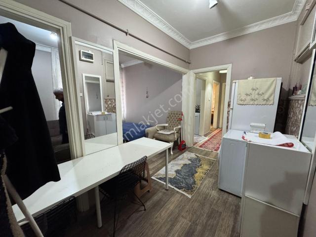 Kadıköy Rasimpaşa Marmaray&metrobüs Yakını / Kiralık Geniş Daire