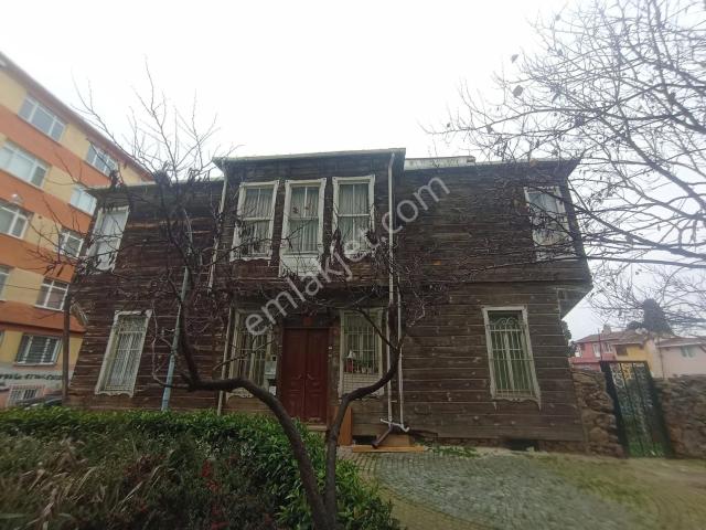 Kadıköy Rasimpaşa Restorasyon Potansiyelli Müstakil Tarihi Köşk