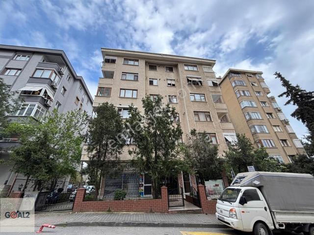 Kadıköy Sahrayıcedit Tepe Sokak 3+1 Yenilenmiş Satılık Daire
