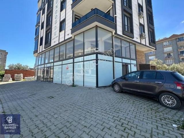 Kadıköy'de Satılık Dükkan