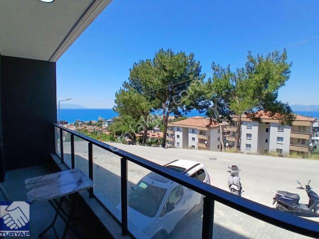 Kadınlar Denizi 1+1 Eşyasız Kiralık Ev Deniz Manzaralı