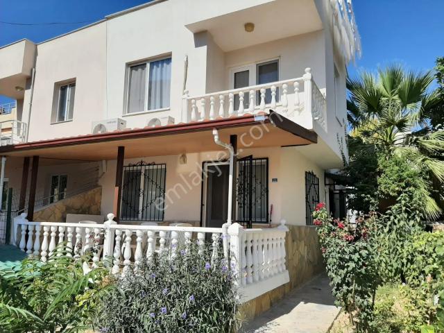 Kadınlar Denizi Bahçeli Triplex Villa