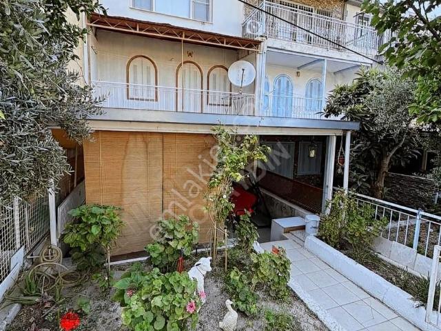 Kadınlar Denizinde Müthiş Konumda Bahçeli Yazlık Villa