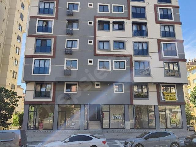KADIKÖY MERDİVENKÖY MAH. MERKEZİ KONUMDA 2+1 85 M2 2.KAT DAİRE