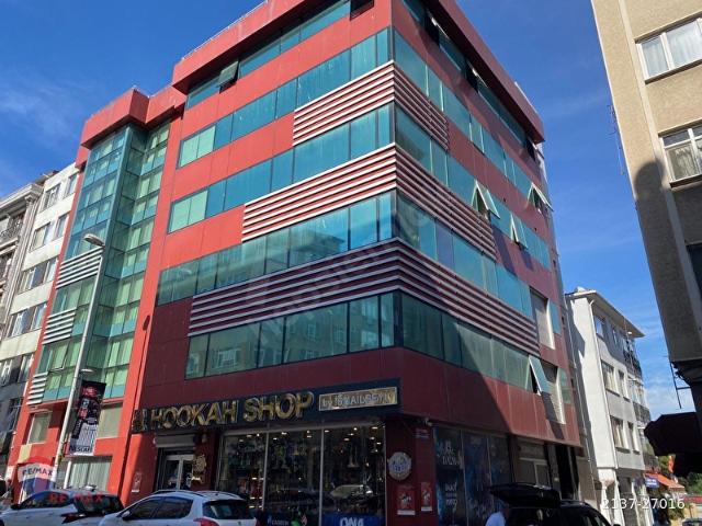 KADIKÖY ALTIYOL KUŞDİLİ CAD SATILIK BİNA