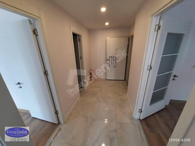 KADIKÖY ALTIYOLA 50METRE*SIFIR*85M2 KOMBİLİ 2+1 ASANSÖRLÜ*EVYAP