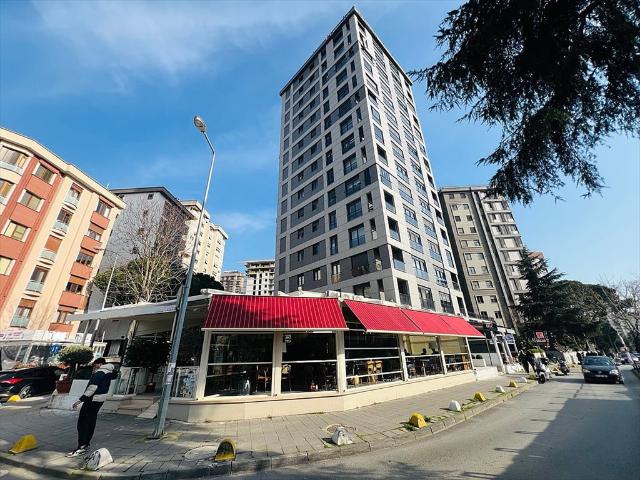 Przestronny apartament 130 m² z ogrodem i parkingiem polecam