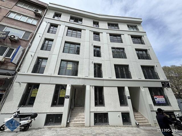 KADIKÖY'DE BOĞAYA 50 METRE UZAKLIKTA SIFIR BİNADA KİRALIK 2+1