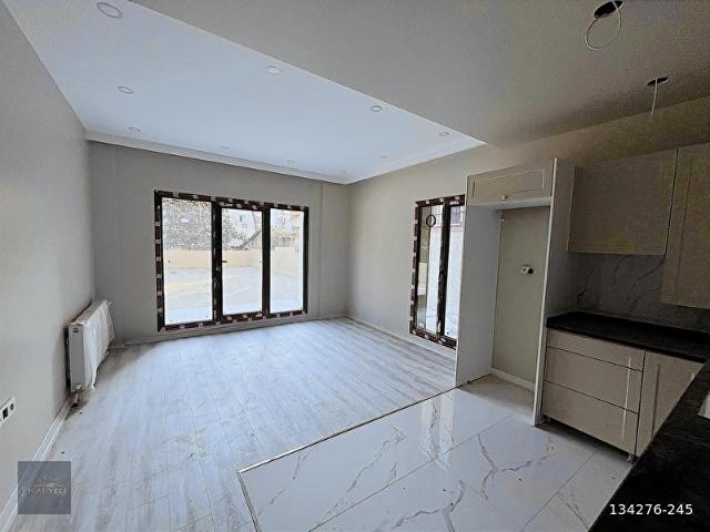 KAHVECİ EMLAK'TAN CENNET MAH SATILIK 1+1 BAHÇE KATI DAİRE