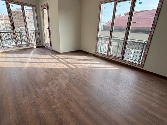 KAHVECİ EMLAK'TAN SATILIK 2+1 SIFIR DAİRE