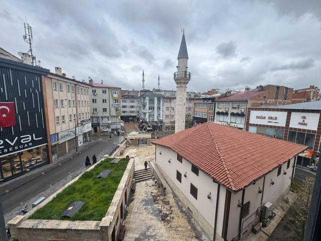 Kahvecioğlu Emlak'dan Sirer Cad Kiralık Ofis&büro