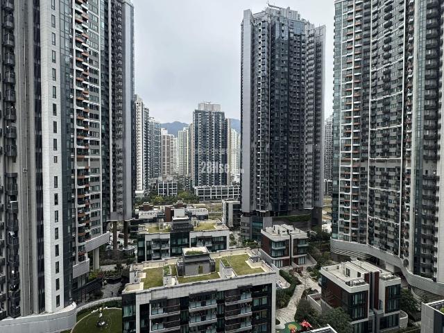 Kai Tak The Henley [Agency Ads] High Floor, Tower 3B, Phase 3 The Henley Is A Hotel Style Hotel With Complete Furniture, Perfect For Singles Hints