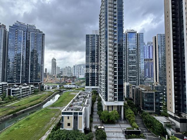 Kai Tak Vibe Centro [Agency Ads] Mid Floor 15 25|38/F,Tower 1A, Middle Floor Longyupractical Freshman Room, Clean And Well Organized, The Owner Only Wants Good Tenants Hints