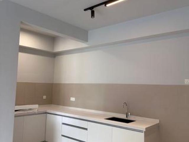 Kaia height condo taman equine