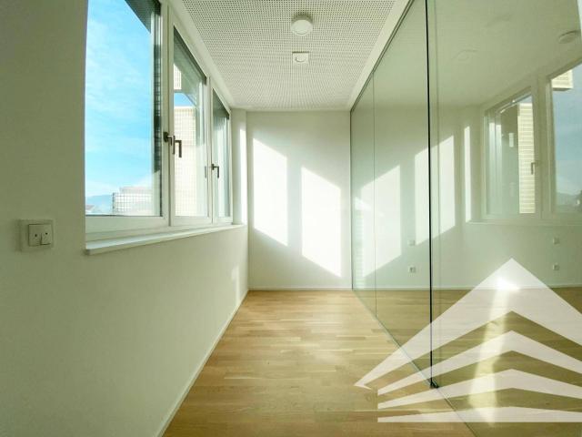 KAISERHOF 2 I Exklusive 2 Zimmer Design Wohnung mit Küche in Bestlage