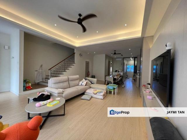 Kajang Taman Semanja Well Maintained 2 Storey Terrace For