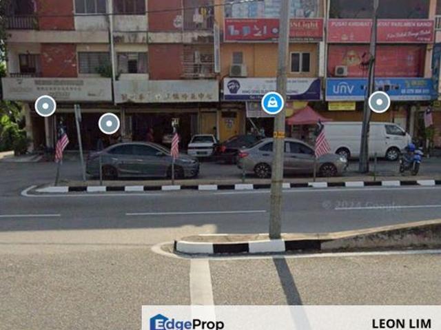 Kajang Taman Sri Reko, Ground floor shop office facing main road