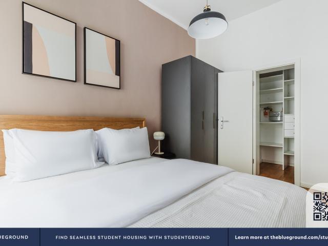 Kaltmiete zzgl. Nebenkosten, for rent at Berlin 10435, Germany