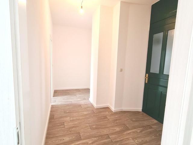 Kaltmiete zzgl. Nebenkosten, for rent at Chemnitz 09116, Germany