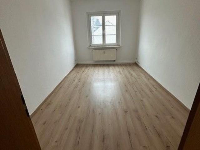 Kaltmiete zzgl. Nebenkosten, for rent at Clausstraße 20a, Lutherviertel, Chemnitz 09126