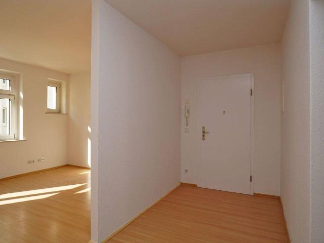 Kaltmiete zzgl. Nebenkosten, for rent at Essener Straße 18, Naußlitz Nord, Dresden 01159