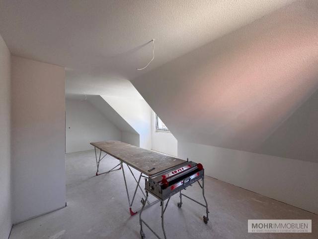 Kaltmiete zzgl. Nebenkosten, for rent at Bahnhofsstraße 1A, Hatterwüsting II, Hatten 26209