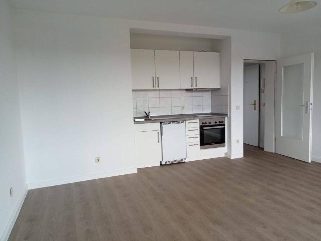 Kaltmiete zzgl. Nebenkosten, for rent at Glüsinger Straße 10b, Meckelfeld, Seevetal 21217