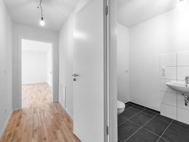 Kaltmiete zzgl. Nebenkosten, for rent at Kopenhagener Str. 17, Reinickendorf, Berlin 13407