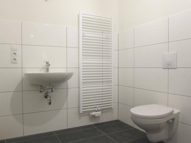 Kaltmiete zzgl. Nebenkosten, for rent at Kopenhagener Str. 17, Reinickendorf, Berlin 13407