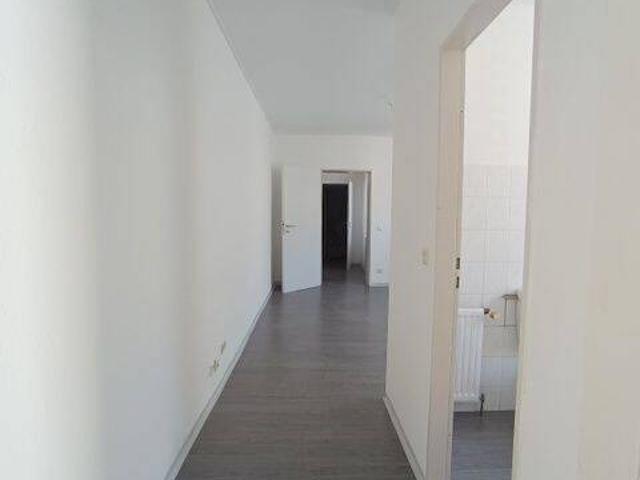 Kaltmiete zzgl. Nebenkosten, for rent at Lindenstraße 85, Südring, Krefeld 47798