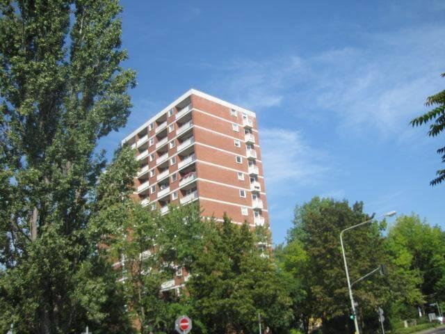 Kaltmiete zzgl. Nebenkosten, for rent at Praunheimer Weg 99, Praunheim, Frankfurt am Main 60439
