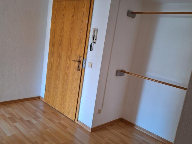Kaltmiete zzgl. Nebenkosten, for rent at Sperlingsberg 2, Reichenbach, Reichenbach 08468