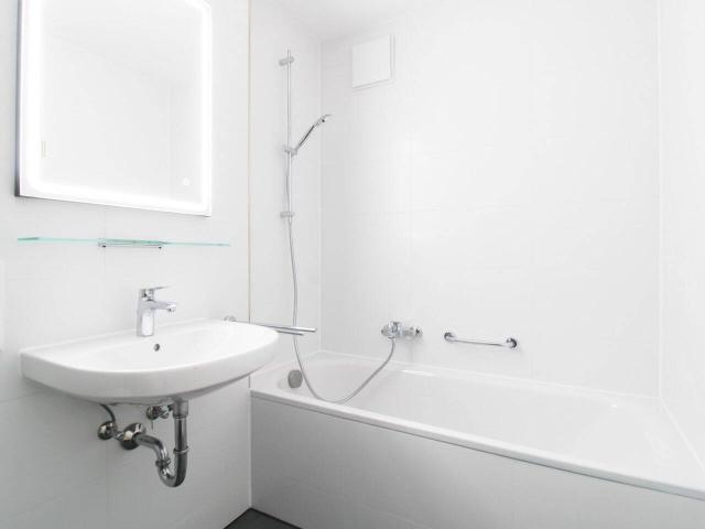 Kaltmiete zzgl. Nebenkosten, for rent at Rheinstraße 21, Münchener Freiheit, München 80803
