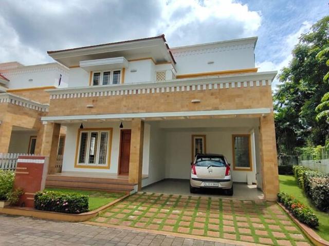 Kalamassery, Kochi East 4 Bedroom 2510 Sq. Ft. Villa in Kalamassery Kochi Listing ID: #9930