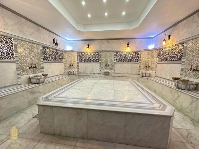 Kale Deniz Ve Şehir Manzaralı Full Eşyalı Full Aktiviteli Fırsat