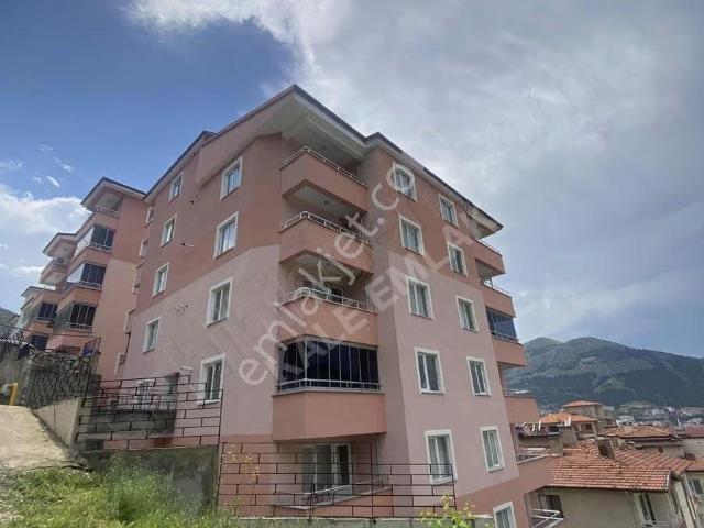 Kale Emlak'tan Kirazlıdere'de 1+1 Kiralık Daire