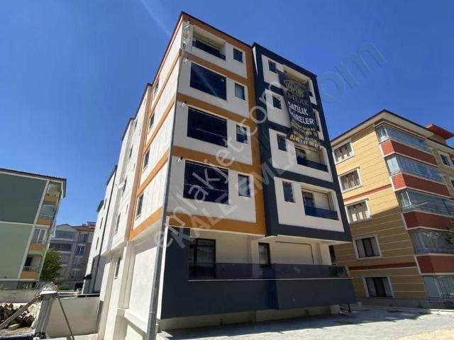 Kale Emlak'tan Satılık 1+1 Yatırımlık Daire