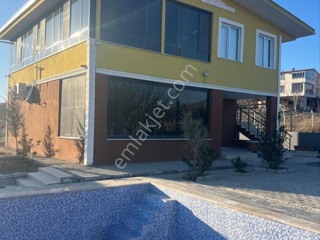 Kalede Satılık Villa