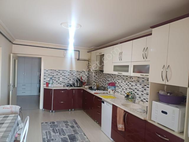 Kalekışladan Cadde Yakını Satılık Asansörlü Yalıtımlı 6+1dubleks