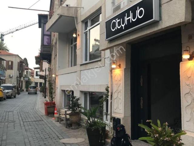 Kaleiçi'nde Devren Kiralık 16 Yıllık Başarılı Hostel İşletmesi
