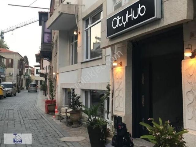 Kaleiçi'nde Devren Kiralık 16 Yıllık Başarılı Hostel İşletmesi