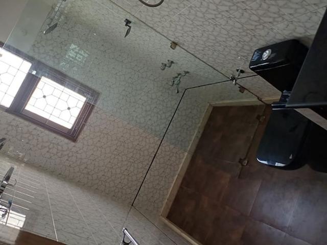 Kalindi Colony, South Delhi 4 Bedroom 800 Sq. Ft. Builder Floor in Kalindi Colony Delhi Listing ID: #10393