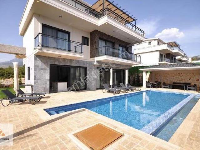 Kalkanın Zirvesinde! Full Deniz Manzarası, Ultra Lüks Villa